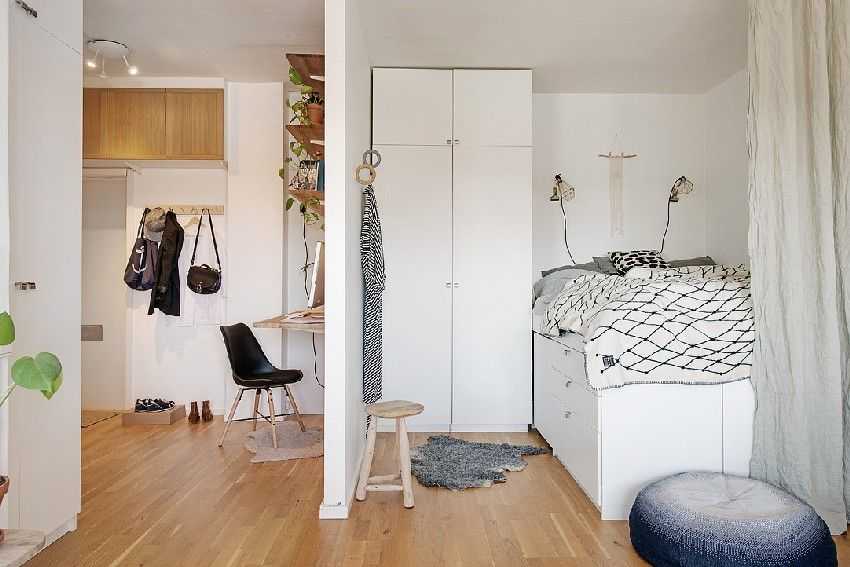 Лайфхаки для маленькой квартиры:  идеи для маленьких комнат | houzz россия